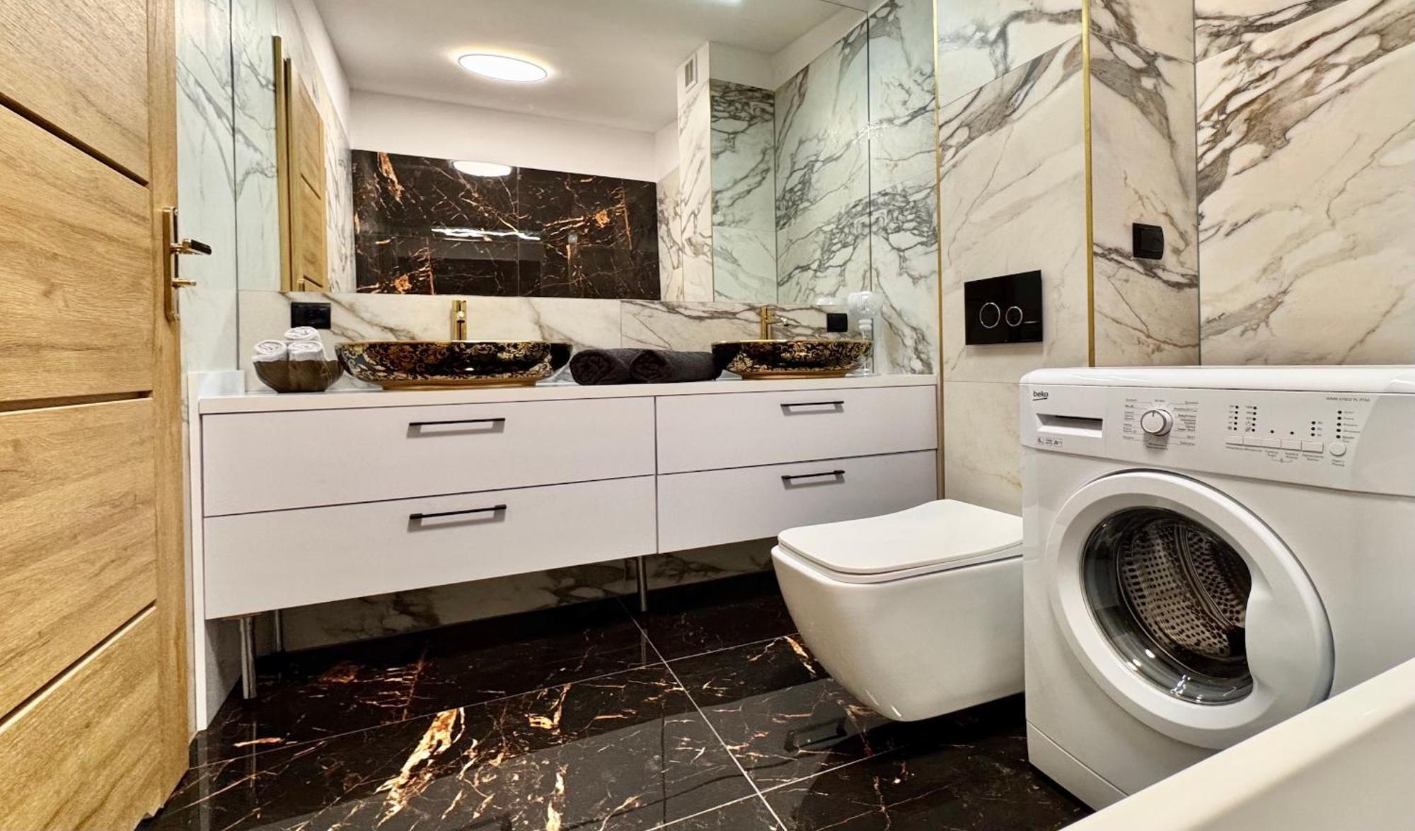 Apartamenty Marea Rentals Beniowskiego Ustka Esterno foto